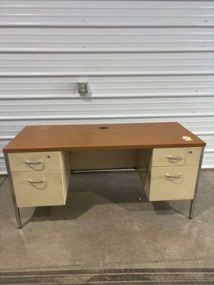 4Drawer Steel Desk