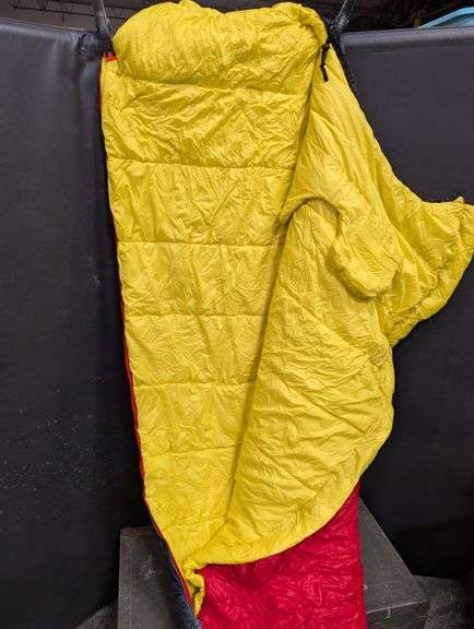 Vintage Marlboro Cold Weather Sleeping Bag