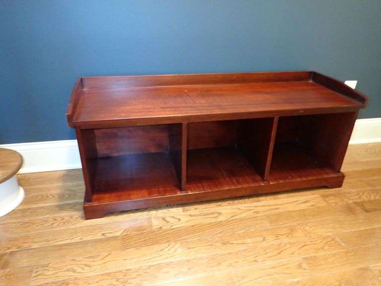 Solid Wood Foyer 3 Hole Storage Bench