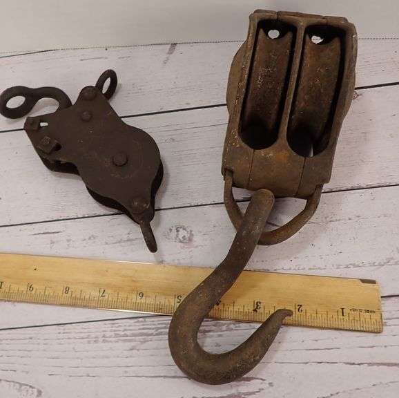 Antique Primitive Barn Double Wheel Pulley w/hook & Block & Tackle Rope Lock