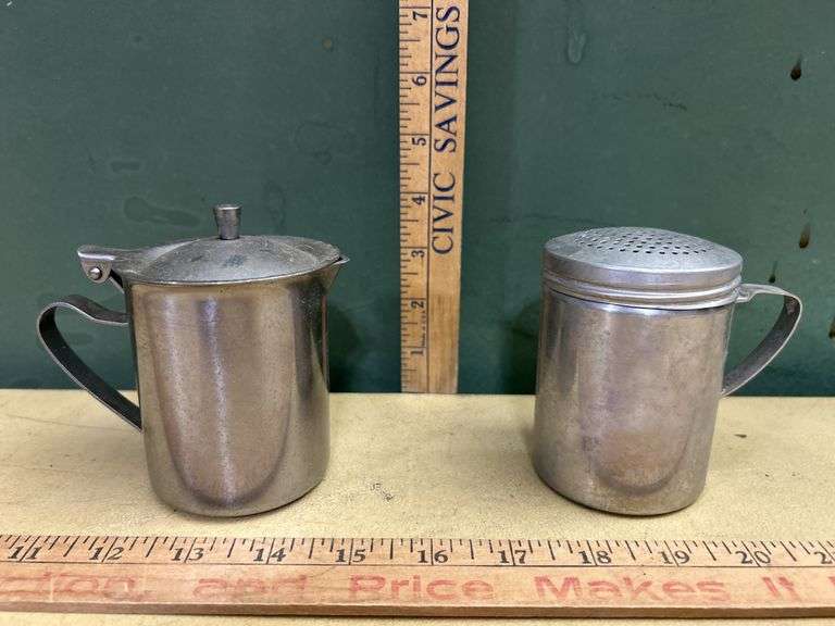 Bloomfield Japan Creamer & Unmarked Shaker
