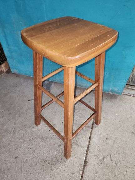 Wood Stool 14"X26.5"