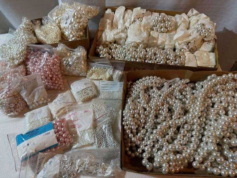 Pearls For Jewelry Making and Crafts.  Some Real, See Pictures.