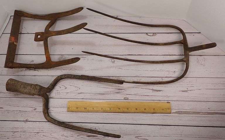 Antique Primitive Pitchfork Heads
