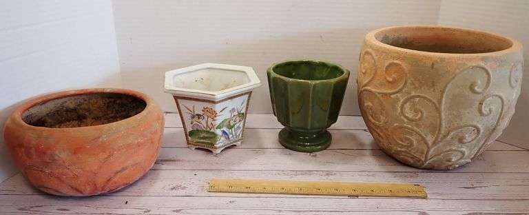 FOUR vtg Pottery Planters - no chips or cracks