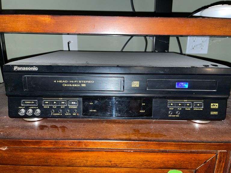 Panasonic DVD/VCR Combo Unit - Auction Ohio