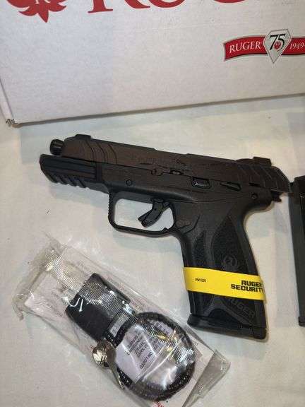 NEW! Ruger Security 9 pistol-9mm