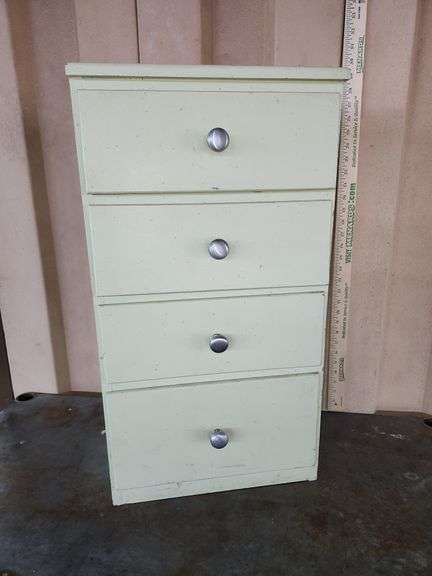 Small Wood Dresser Needs Some Repairs 15"X11"X27.5"