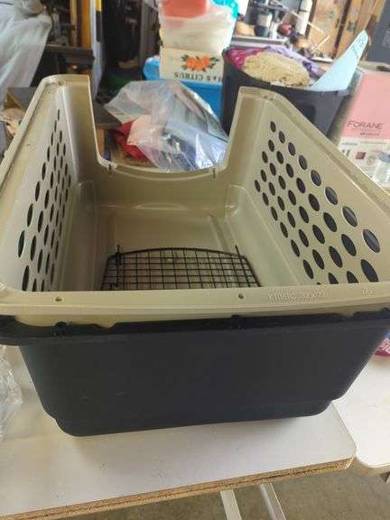 Pet carrier