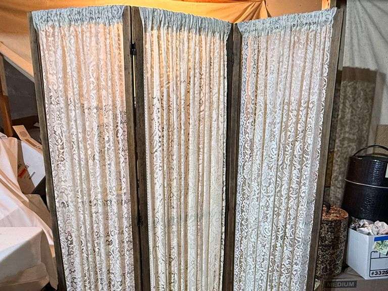 Vintage Wood Dressing Screen