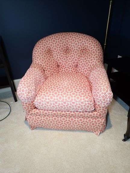 Bassett Furniture Barrell Back Swivel Rocker