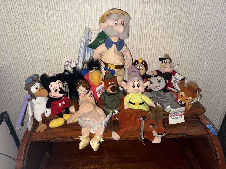 Assorted Disney Plush Toys (14 pcs)
