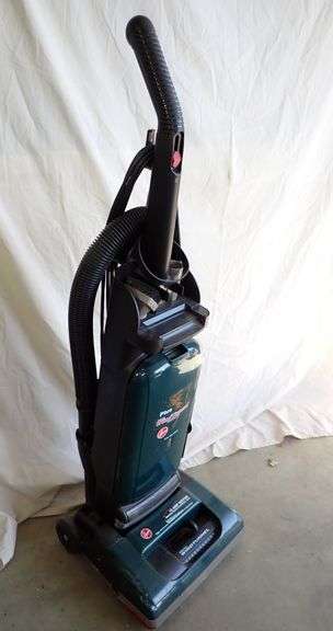 Hoover U5432-900 Windtunnel Upright Vacuum Cleaner