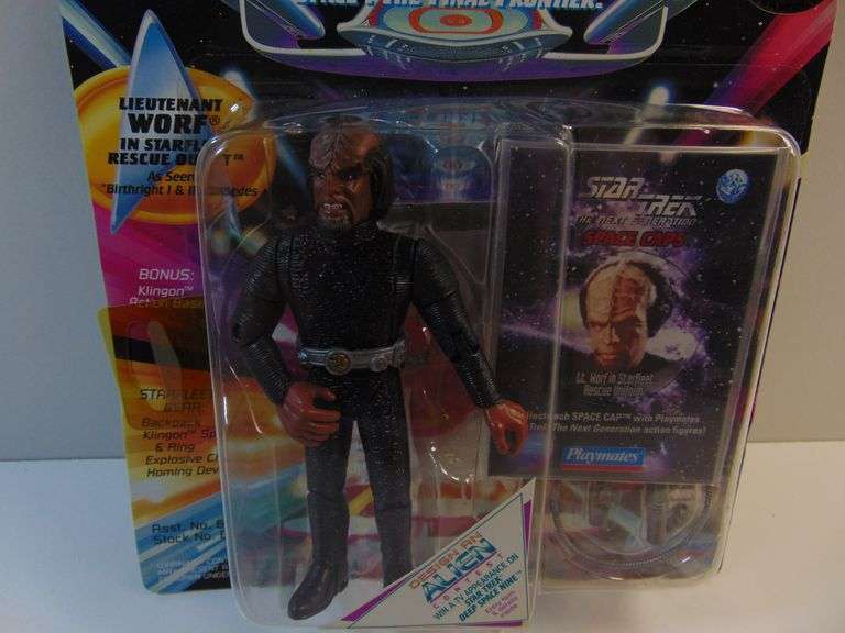 Vintage 1994 Star Trek The Next Generation Lt. Worf Action Figure