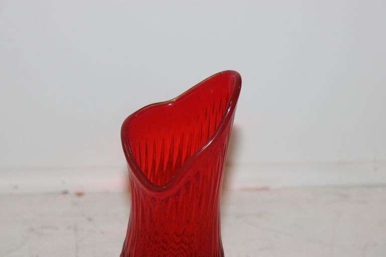 Fenton Amberina Vase