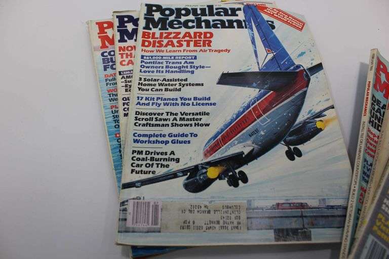 Popular Mechanics Magazines Lot: 6 Issues from 1983