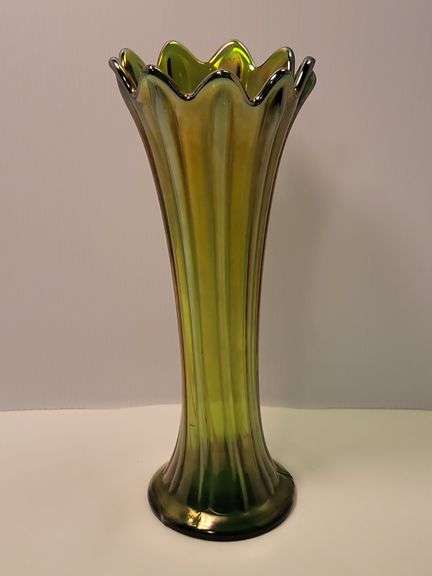 Northwood Thin Rib 10" Vase