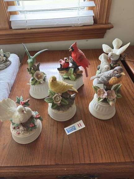 5 Bird Music Boxes