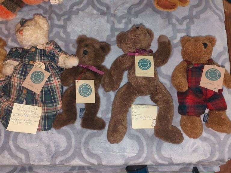 Boyds Bears Collection - Auction Ohio