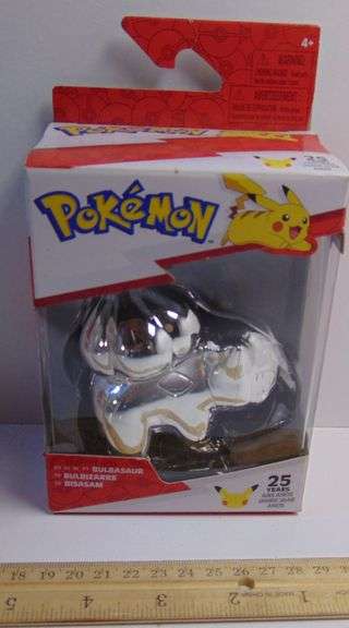 New PokeMon Chrome Bulbasaur Collectible Figure
