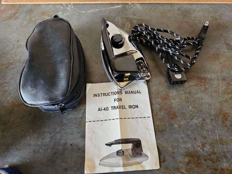 AI-40 Travel Iron