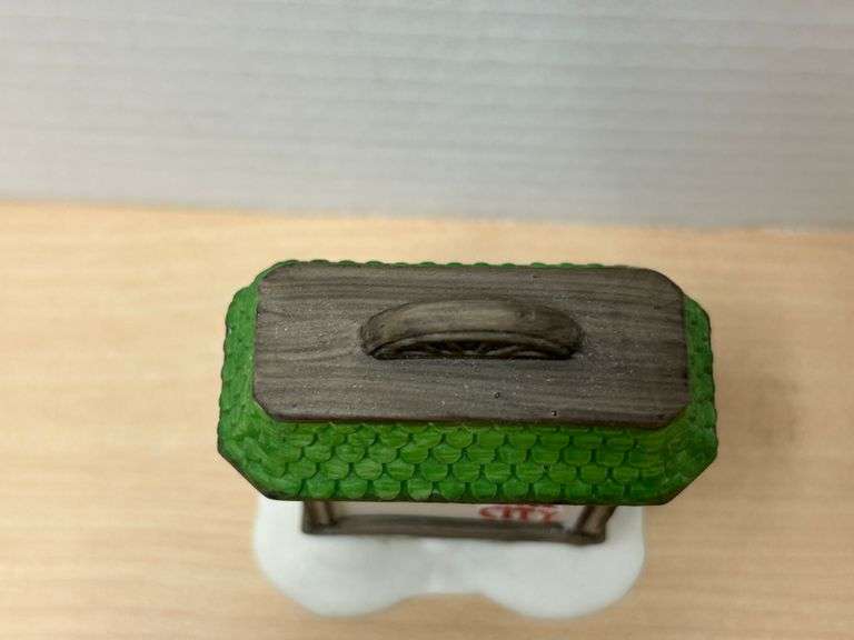 Department 56 Sign - Auction Ohio