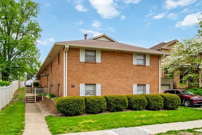 320 3rd St North, Coshocton, OH 43812