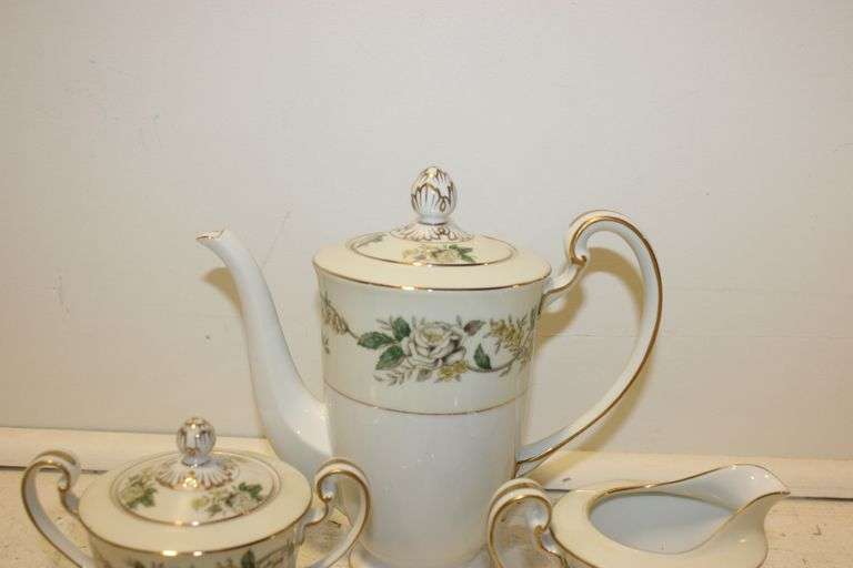 Noritake China Set