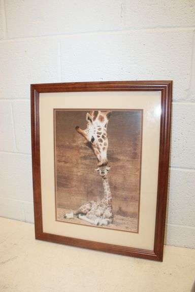 Mother & Baby Giraffe Print