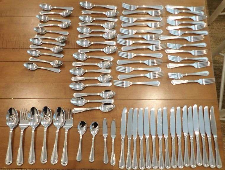 78pc ONEIDA PACIFICA (Svc for 12) Beaded Edge Stainless Flatware Set
