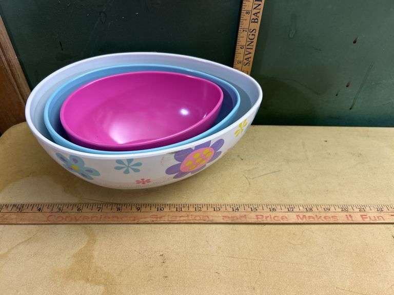 3 Pc Plastic Easter Egg Mixing Bowls