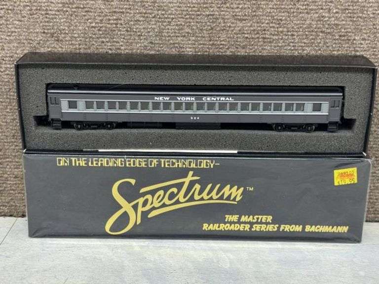 Bachmann Spectrum New York Central #964 Coach Model Train Car - Auction ...