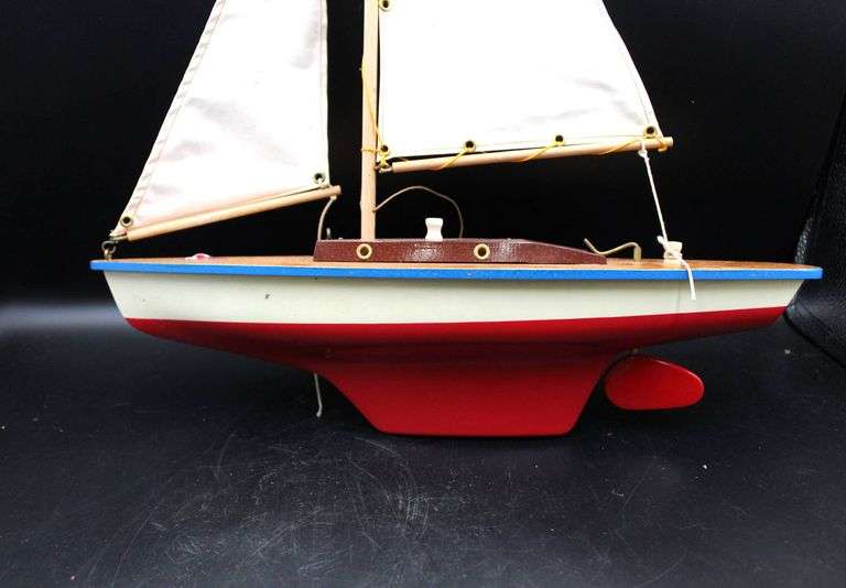 Seifert Wooden Model Sailboat with Original Box and Instructions