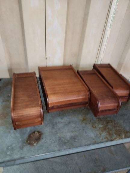 Cassettes & Wood Storage Boxes