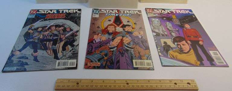 Lot Of (3) Star Trek Comic Books