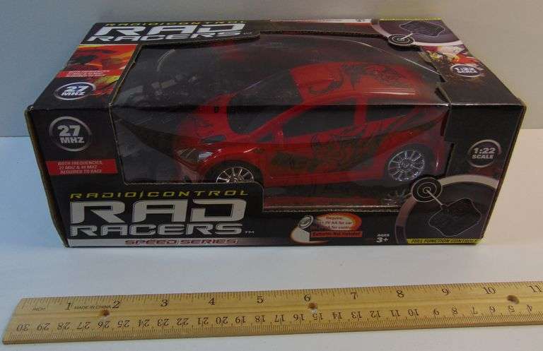 Rad Racers Radio Control 1:22 Scale Speed Series Car