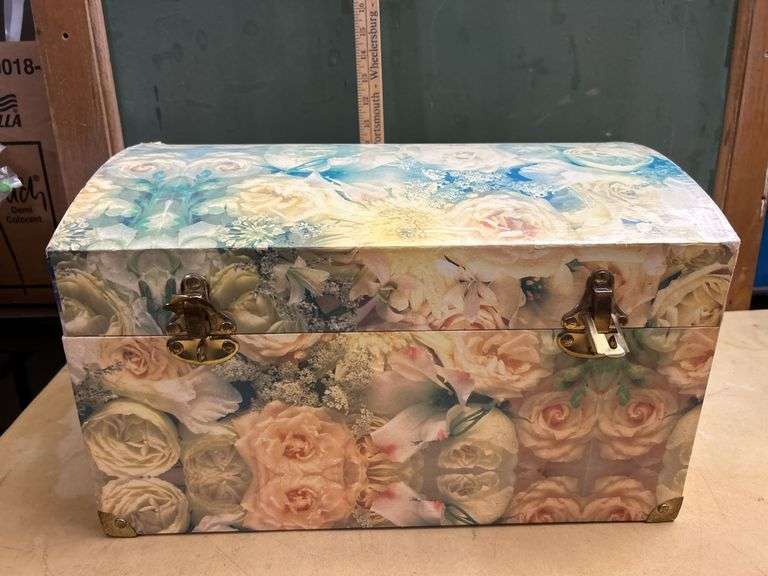 Decor Trunk Cardboard Material