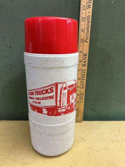 Aladdin 34oz Kenworth Thermos