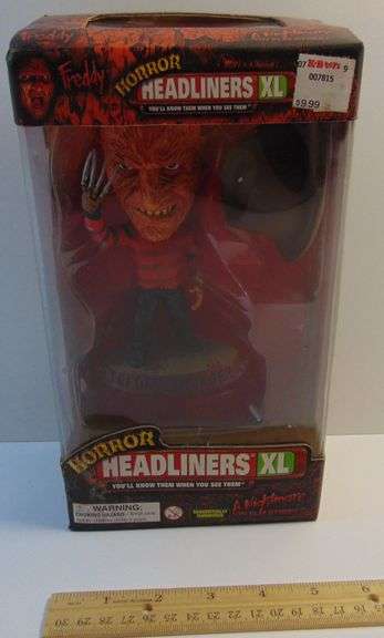 Vintage 1999 New Horror Headliners XL Freddy Krueger Action Figure