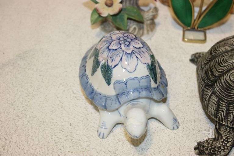 Bird & Turtle Figures