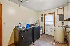 Multiple Property Real Estate Auction - 4 Unit Apartment, 6 Unit Apartment, 3 Vacant Lots