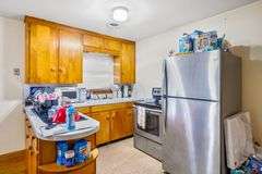 Multiple Property Real Estate Auction - 4 Unit Apartment, 6 Unit Apartment, 3 Vacant Lots