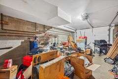 Multiple Property Real Estate Auction - 4 Unit Apartment, 6 Unit Apartment, 3 Vacant Lots