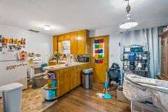Multiple Property Real Estate Auction - 4 Unit Apartment, 6 Unit Apartment, 3 Vacant Lots