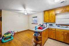 Multiple Property Real Estate Auction - 4 Unit Apartment, 6 Unit Apartment, 3 Vacant Lots