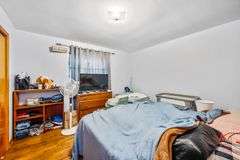 Multiple Property Real Estate Auction - 4 Unit Apartment, 6 Unit Apartment, 3 Vacant Lots