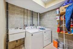 Multiple Property Real Estate Auction - 4 Unit Apartment, 6 Unit Apartment, 3 Vacant Lots
