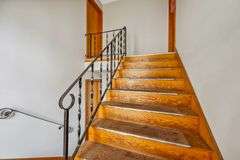 Multiple Property Real Estate Auction - 4 Unit Apartment, 6 Unit Apartment, 3 Vacant Lots