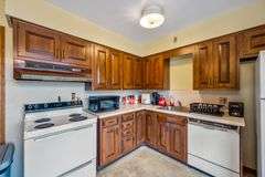 Multiple Property Real Estate Auction - 4 Unit Apartment, 6 Unit Apartment, 3 Vacant Lots