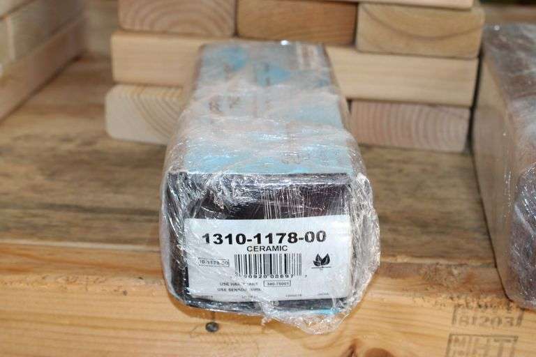 Dynamic Friction Ceramic Brake Pads